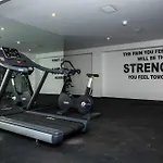 Villa Luxury With Private Pool, Gym & Leisure By Gale Lm25 *