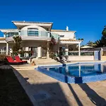 Luxury With Private Pool, Gym & Leisure By Gale Lm25 빌라 기아