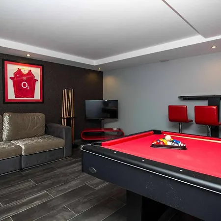 Luxury With Private Pool, Gym & Leisure By Gale Lm25 Villa *