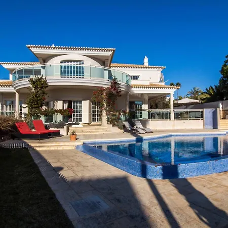 Luxury With Private Pool, Gym & Leisure By Gale Lm25 ヴィラ ギーア